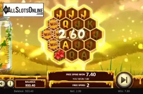Free Spins 2. The Hive from Betsoft