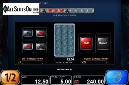 Gamble screen. Mystic Moon (Casino Technology) from Casino Technology