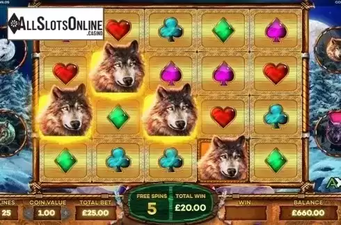 Free spins screen 2. Howlin' Wilds from Leander Games