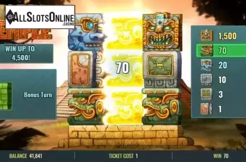 Game Screen 2. Tic Tac Temple from IGT