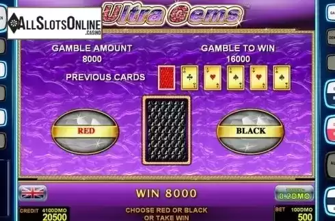 Gamble game screen . Ultra Gems Deluxe from Novomatic