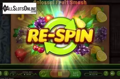 Respin Feature. Colossal Fruit Smash from Booming Games
